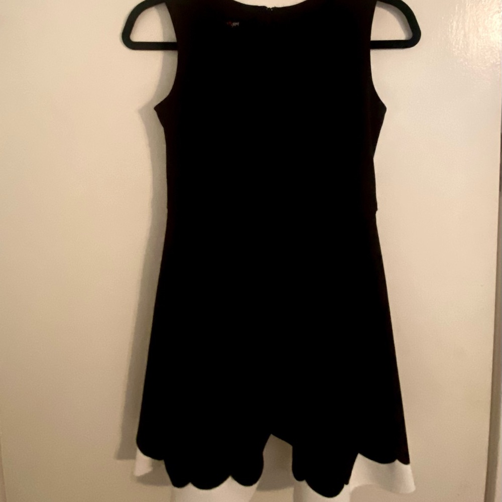 Girls In Girl Black Dress